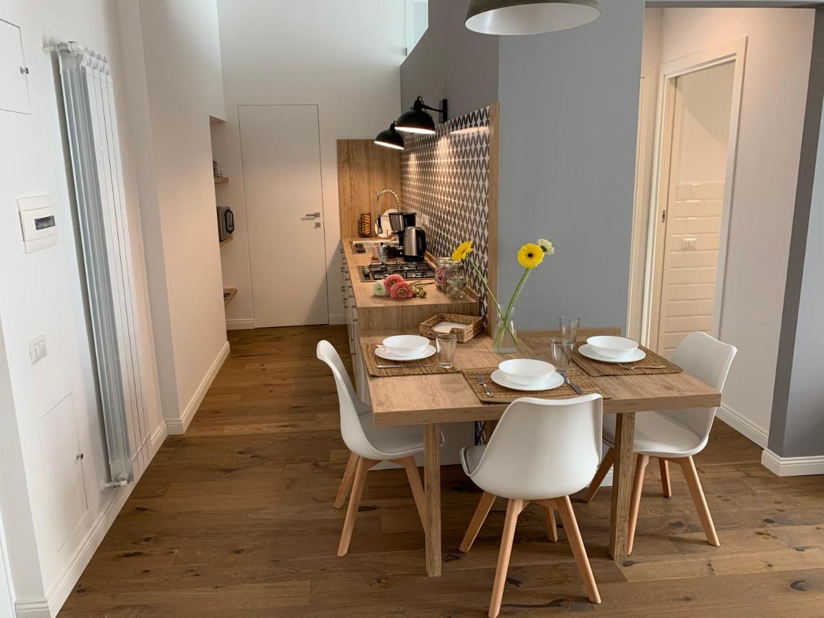 The Quality Apartment Napoli Exterior photo